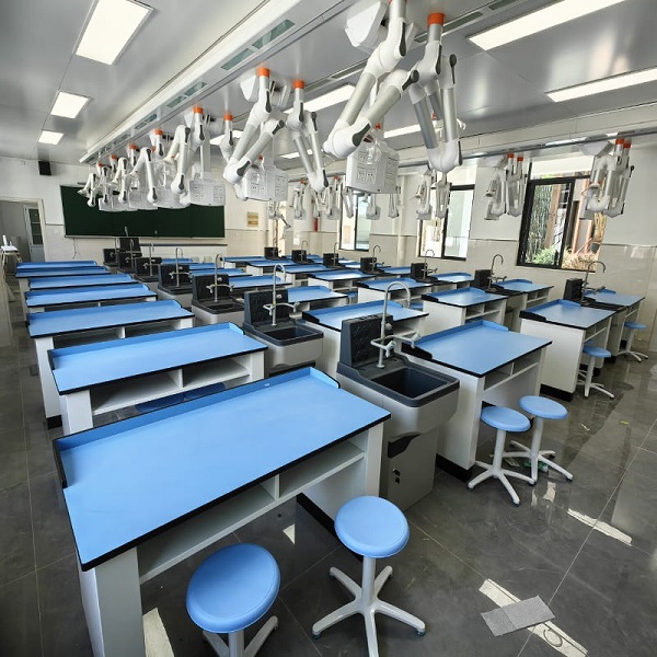 chemical resistant laminate แผ่นลามิเนตทนสารเคมี