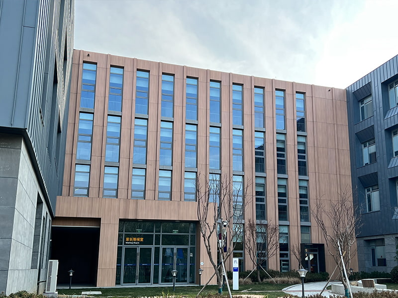 Wuxi fremmedspråkskole - 2.jpg